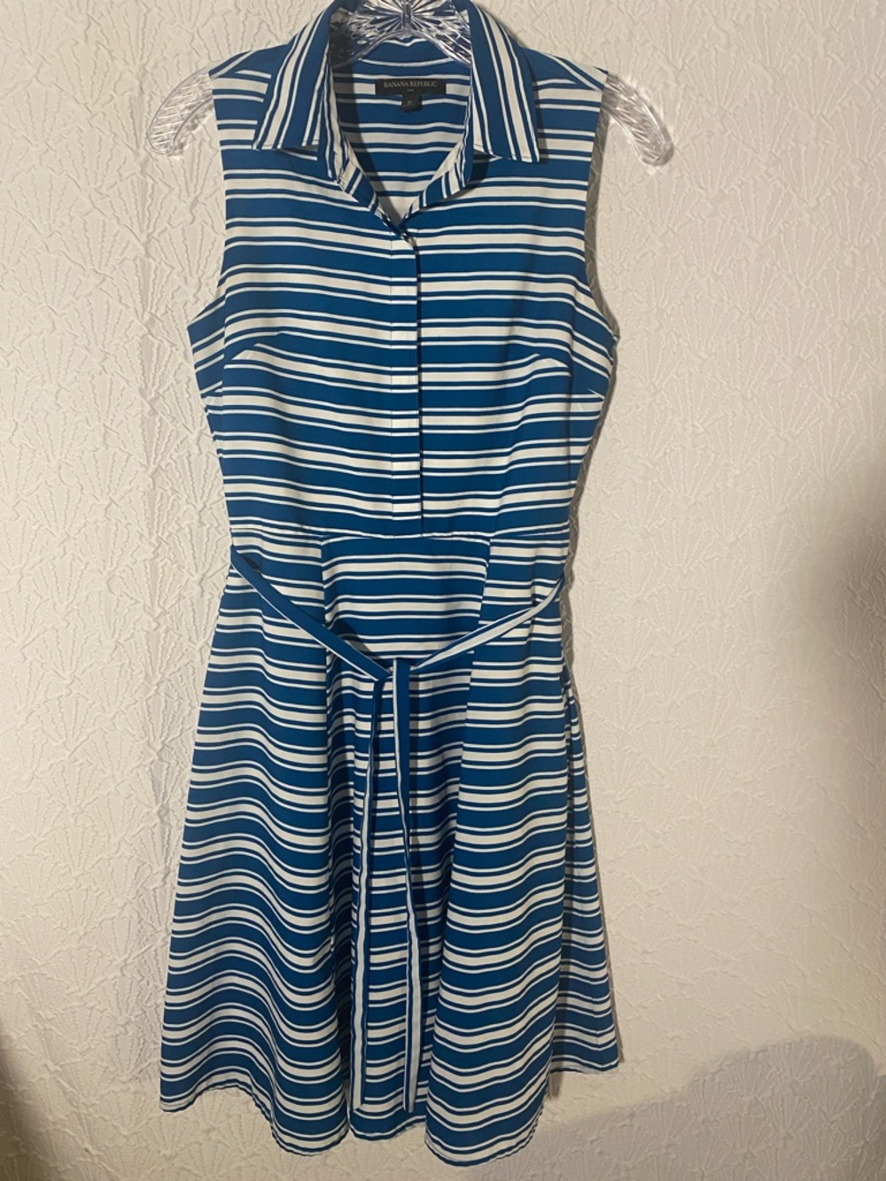 Banana Republic Blue and White Striped Sleeveless Shirt Dress Lined Clean Girl